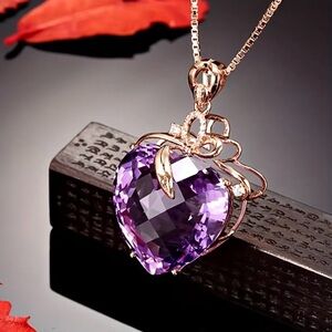 Elegant Purple Heart Pendant Set in Rose Gold Necklace